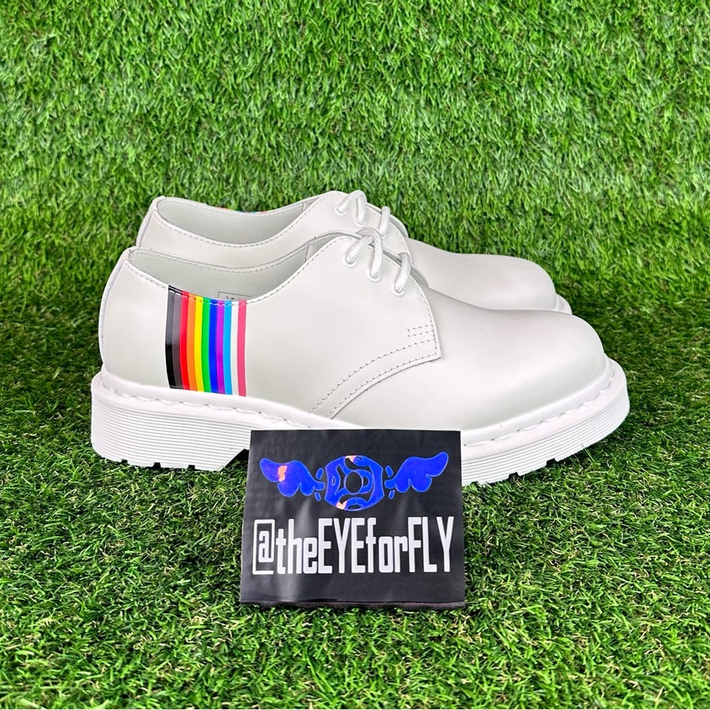 NEW Dr. Martens 27522 LGBTQ+ Pride Oxfords White Smooth